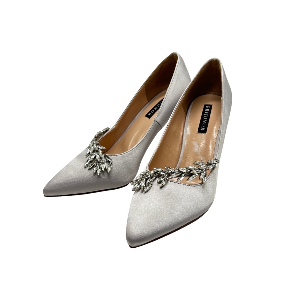 Elegant Silver Heels with Embellishments, size 7